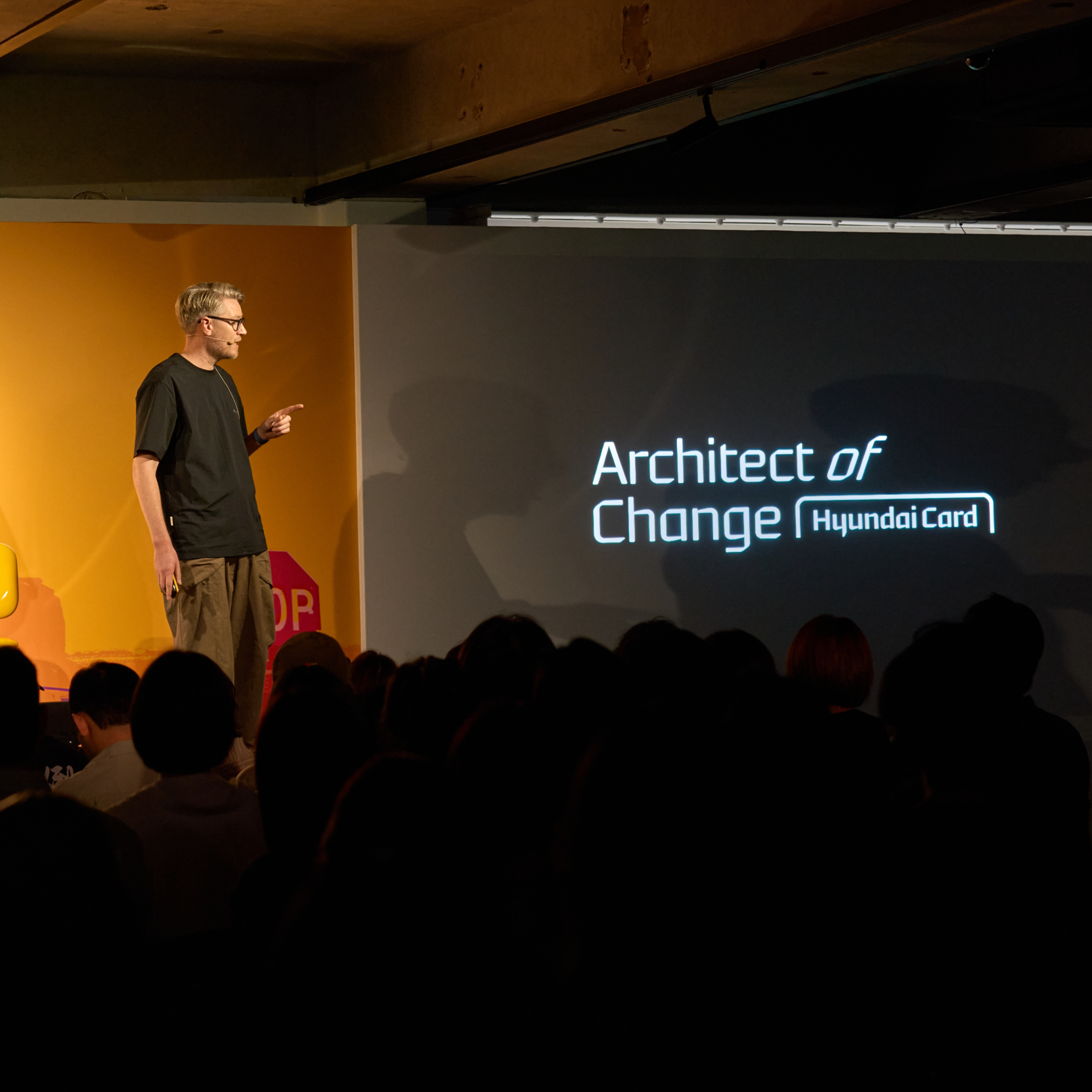 Matthew Haysom speaking at Hyundai Card, creative director and brand design talk